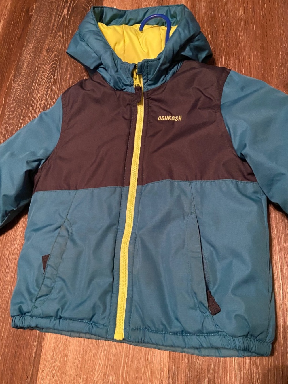 4T coat - Picture 3 of 3